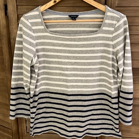 Nautica Striped top‎ - Picture 1 of 7
